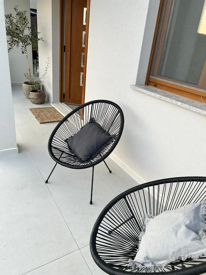 V Residence Apartments Rabac