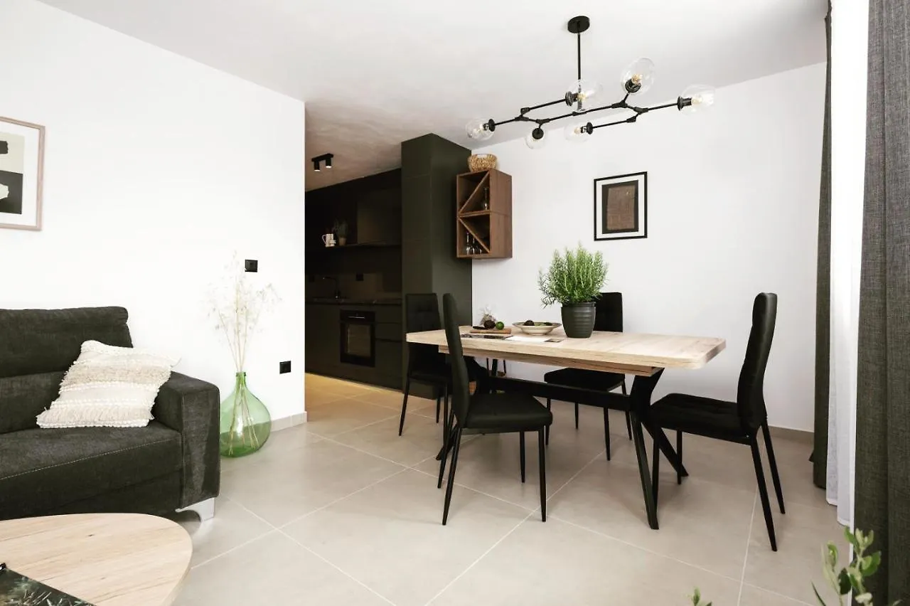 V Residence Apartments Rabac 0*,
